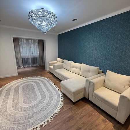 Apartment Tashkent Hotel Center 2 Bedrooms Bagian luar foto
